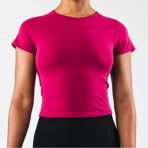 Alphalete Baby Tee - Berry